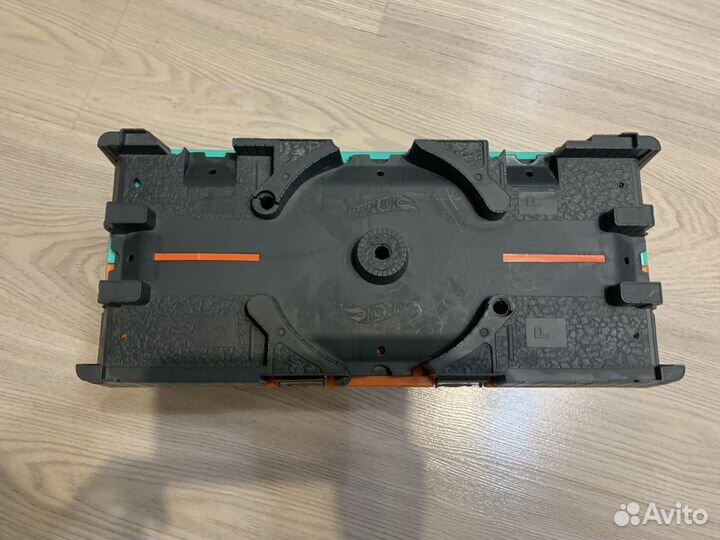 Hot wheels центральная станция