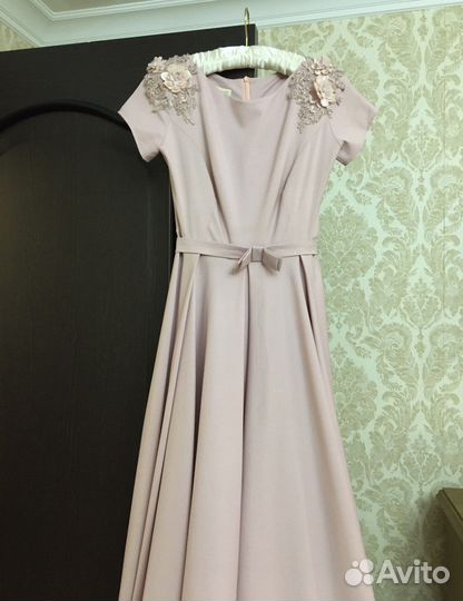 Вечернее платье в пол