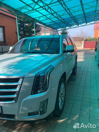 Cadillac Escalade AT, 2019, 37 000 км