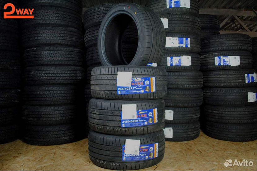 Durun RU06 245/40 R17 95W