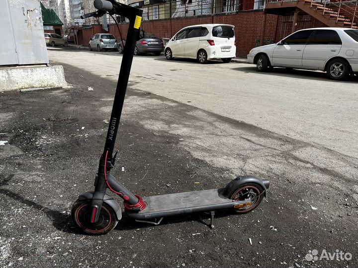 Xiaomi Mi electric scooter 4 pro