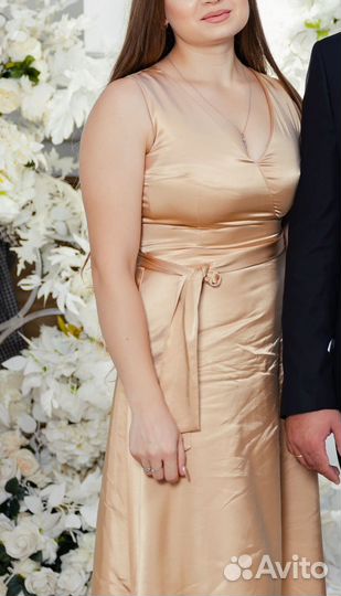 Вечернее платье 44