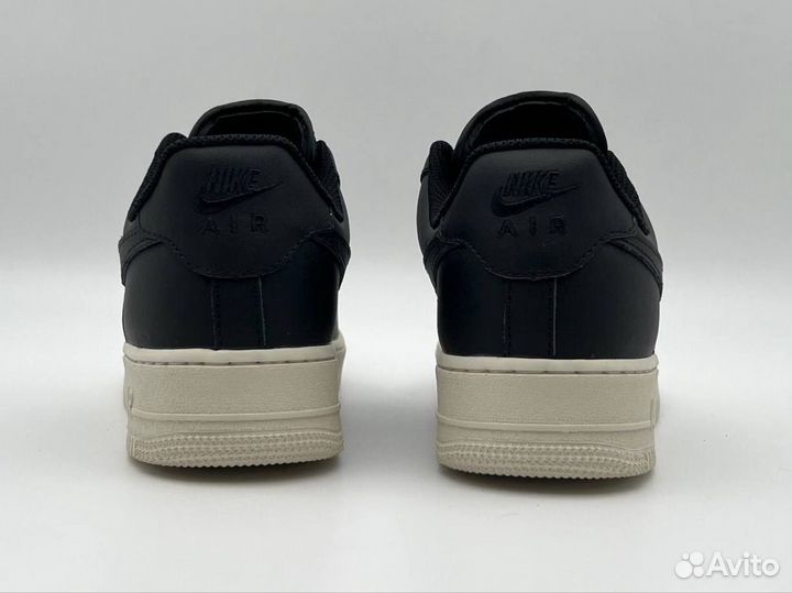 Кроссовки Nike Air Force 1