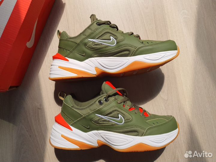 Кроссовки nike m2k tekno 43 eur