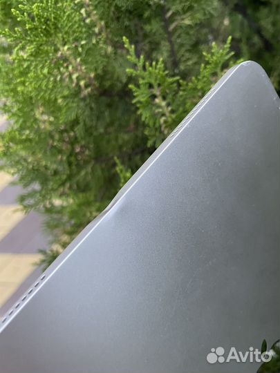 Планшет apple iPad air 5 поколения