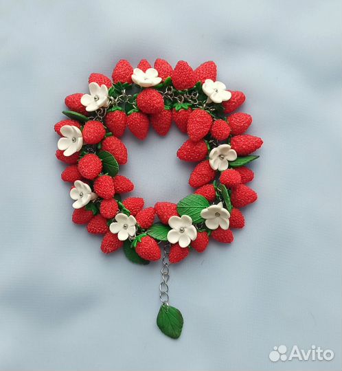 Ягодные браслеты