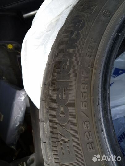 Goodyear Excellence 225/55 R17