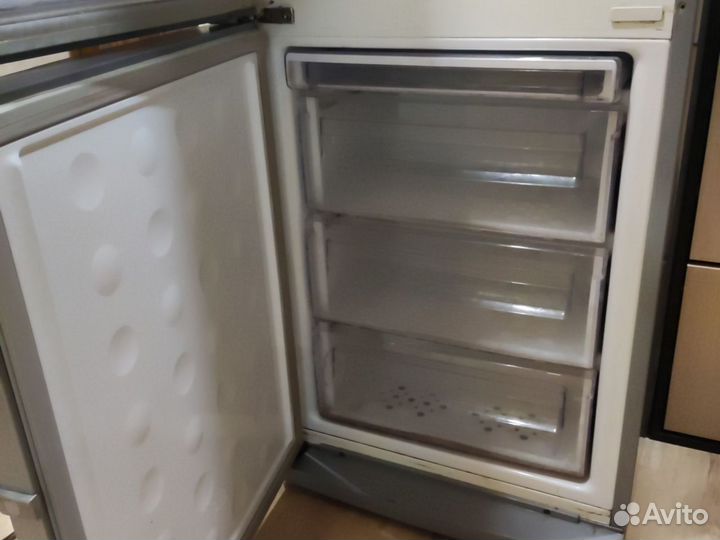 Холодильник бу Samsung