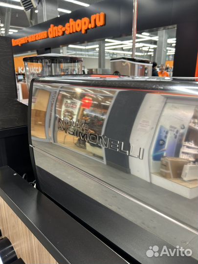 Торговый островок кофе с собой б/у с техникой