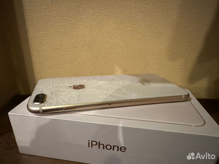 iPhone 8 Plus, 64 ГБ