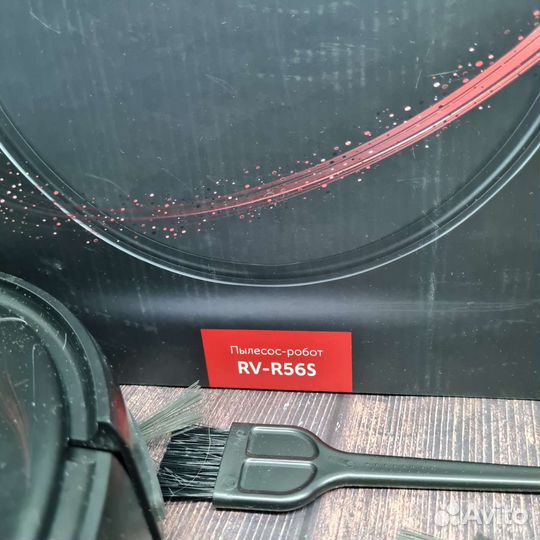 Робот-пылесос RED RV-R56S