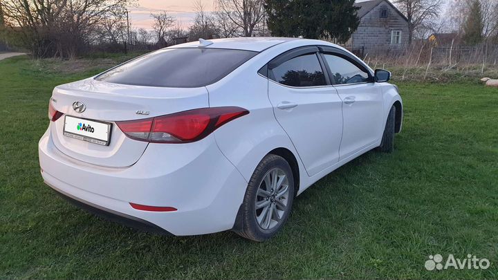 Hyundai Elantra, 2014