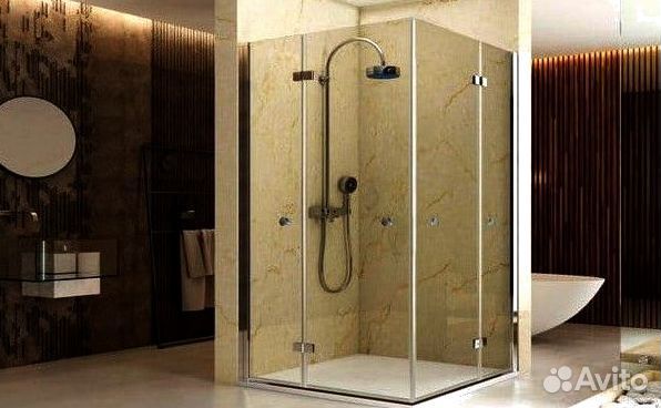 Стеклянная душевая кабина