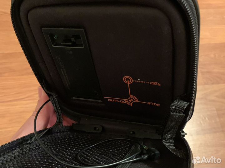 Портативная колонка TDK out-loub