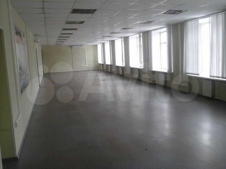 Здание, 1917.5 м²