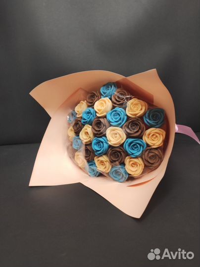 Букет - 29 Роз из Настоящего Шоколада