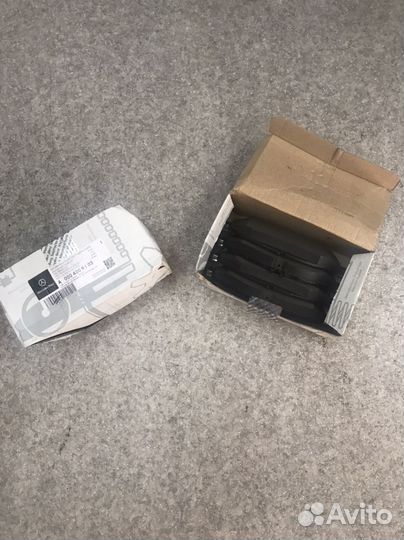 Колодки тормозные Mercedes W205 W213 оригинал