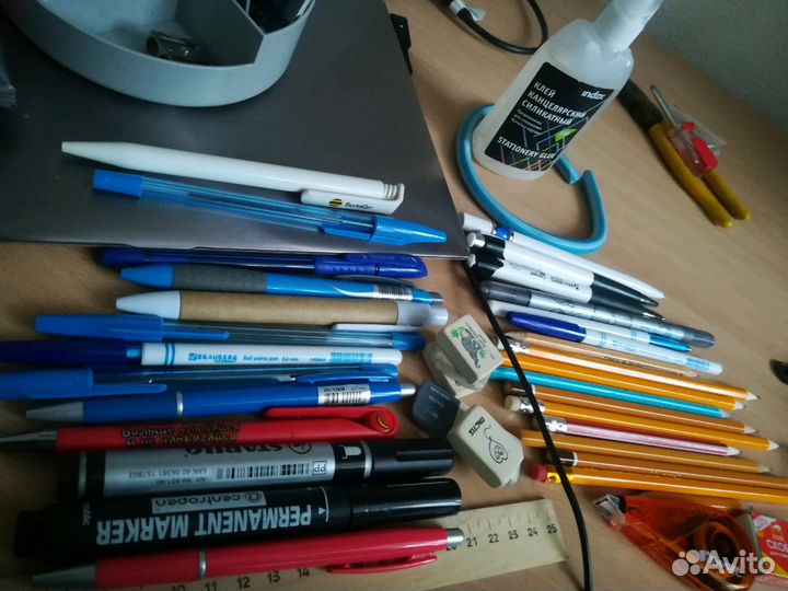 Канцелярские товары/бейджики