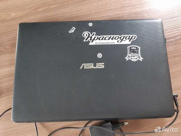 Ноутбук asus