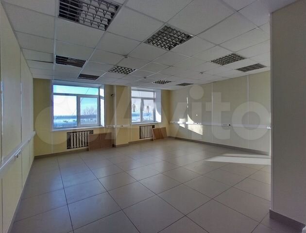 Офисный центр с видом на Волгу, 2491.9 м² объявление продам