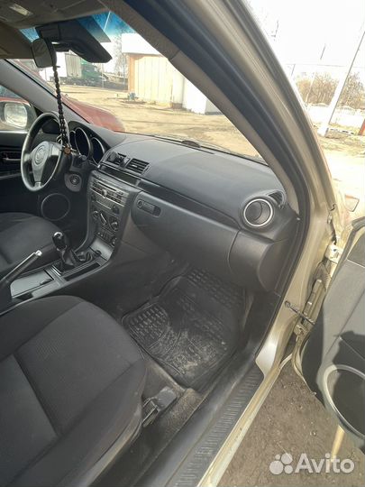 Mazda 3 1.6 МТ, 2007, 200 000 км