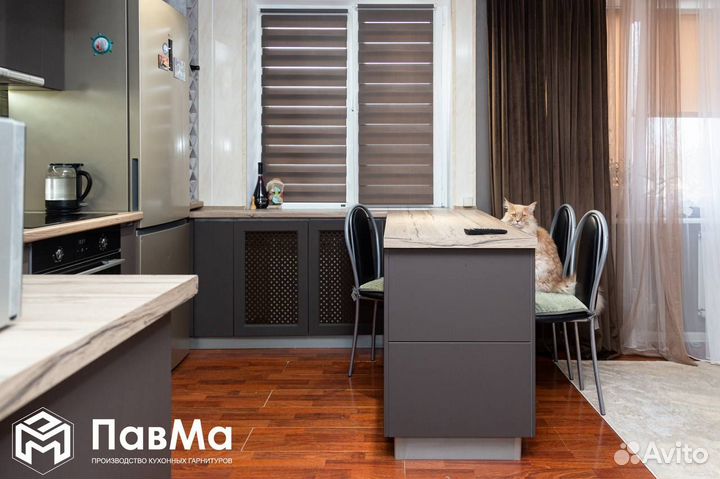 Кухонные гарнитуры в потолок 100*126