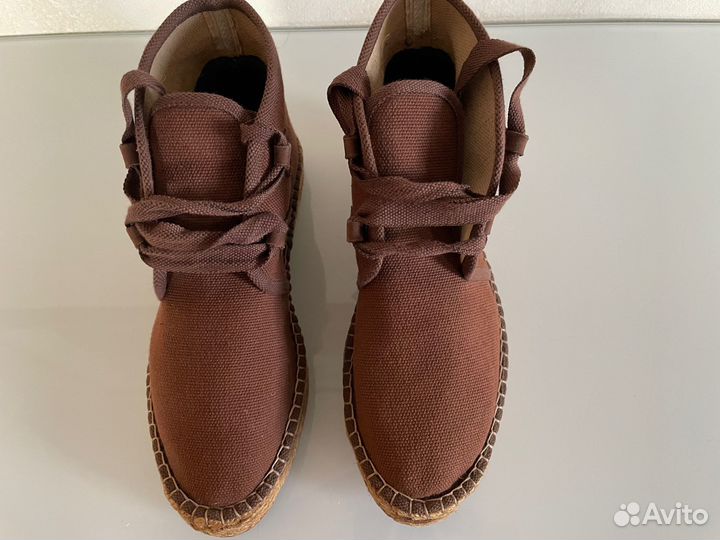 Ботинки демисезонные женские (35,5 размер)