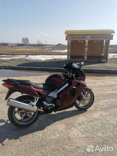 Honda VFR 800