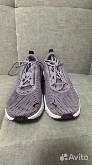 Кроссовки женские