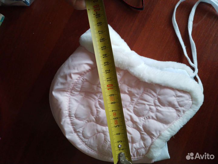 Шапка зимняя для девочки 3-6 месяцев