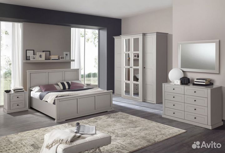 Спальный гарнитур