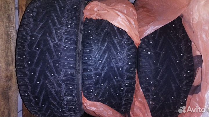 Pirelli Ice Zero 285/50 R20 116H