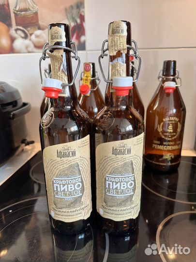 Стеклянная бутылка 1 л с бугельной крышкой