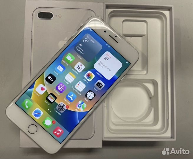 iPhone 8 Plus, 64 ГБ