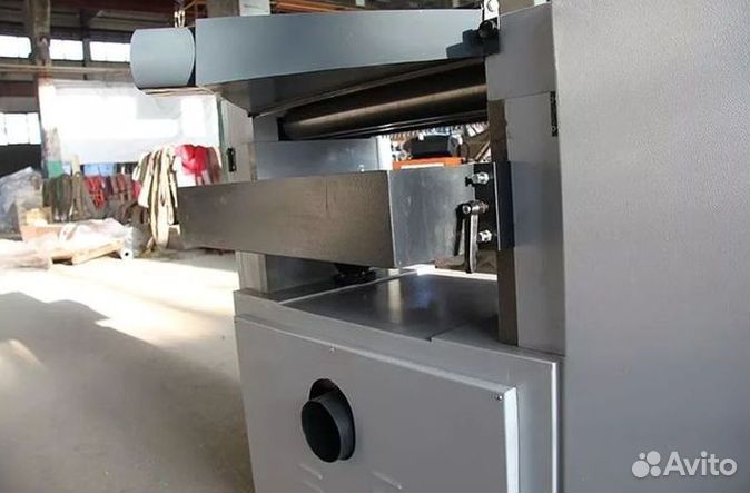 Рейсмусовый станок с шейперным ножевым валом