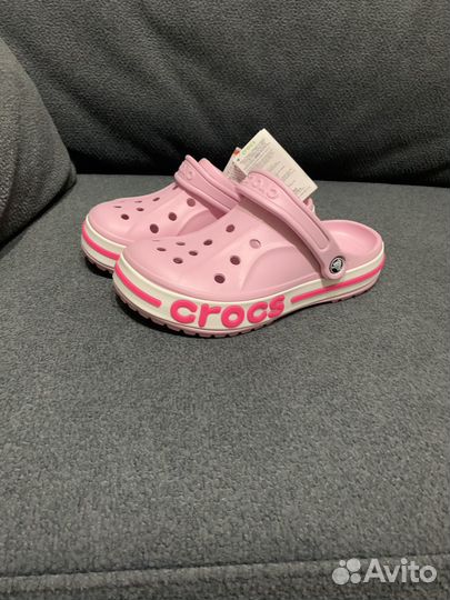 Crocs 39