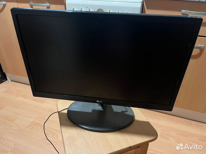 Монитор Lg 22 Full hd