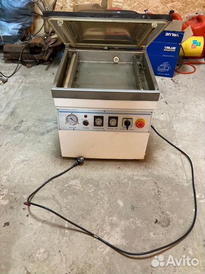 Вакуумный упаковщик