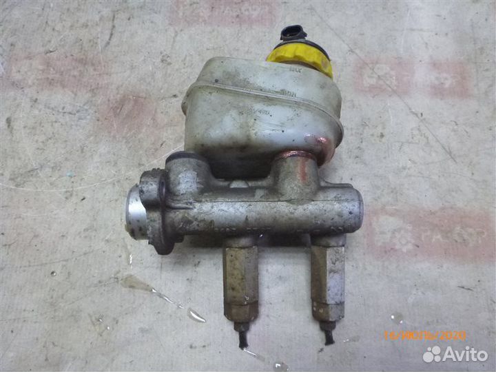 Главный тормозной цилиндр Chevrolet Lanos T100