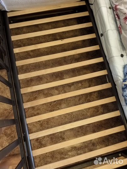 Кровать детская