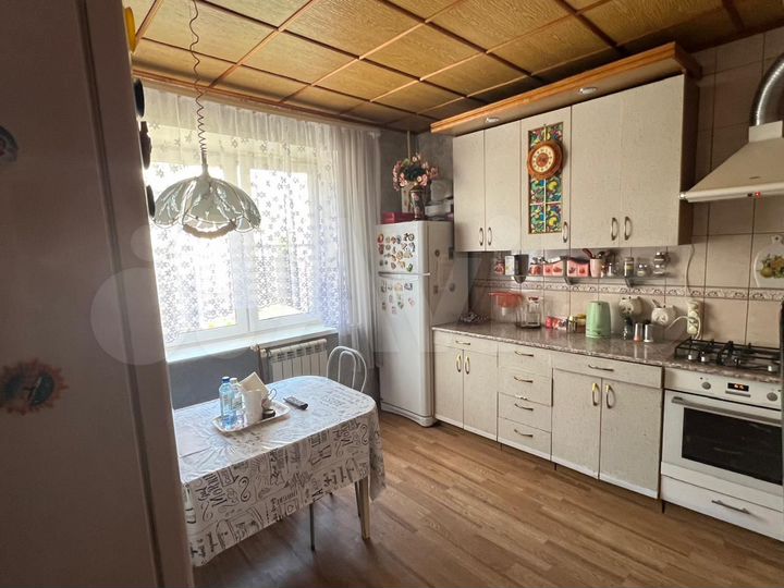 3-к. квартира, 66 м², 5/10 эт.