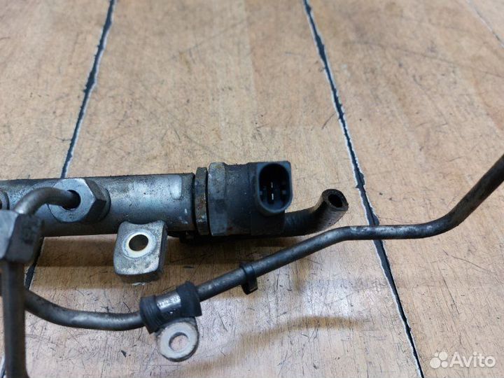 Топливная рампа Mercedes A-Class W-169 OM640.940