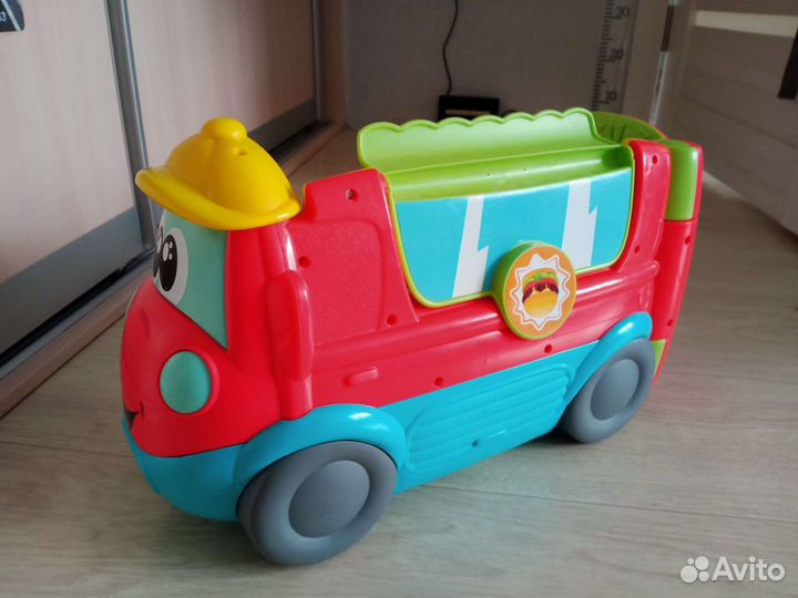 Развивающая игрушка chicco фудтрак детская кухня