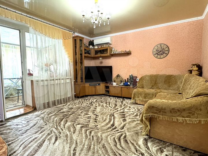 2-к. квартира, 63,5 м², 1/9 эт.