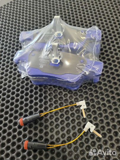 Колодки тормозные ceramic pro w211