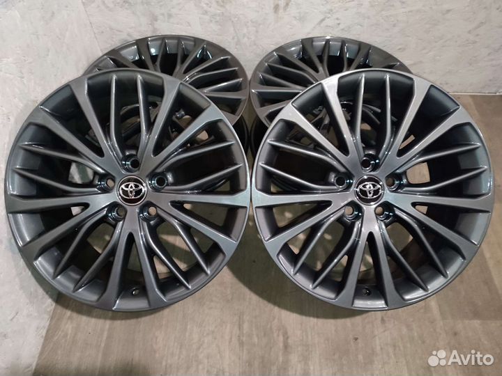 Диски R18 Toyota Camry (оригинал)
