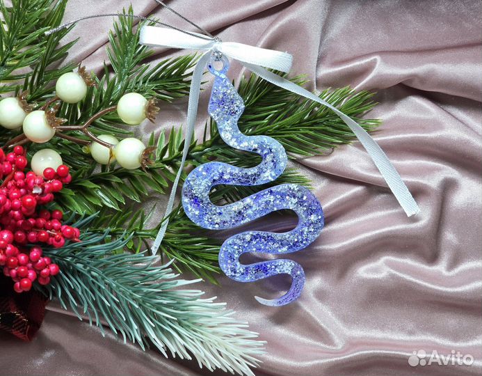 Новогоднии игрушки