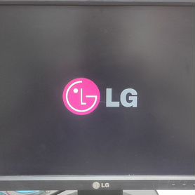 Монитор LG