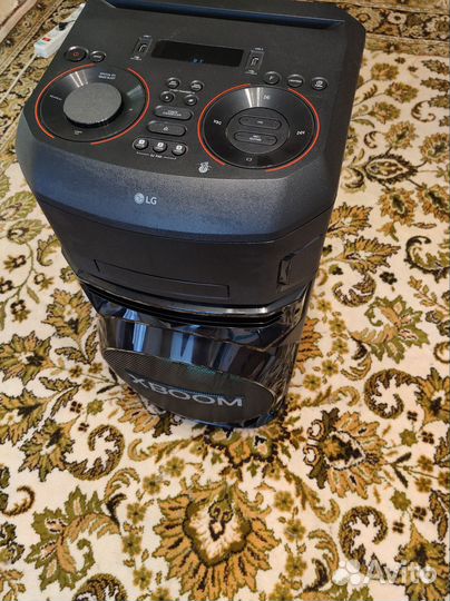 Музыкальная колонка lg on66 300W MP3 USB Bluetooth