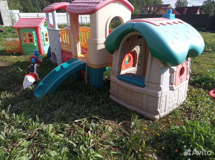 Детский игровой комплекс с горкой